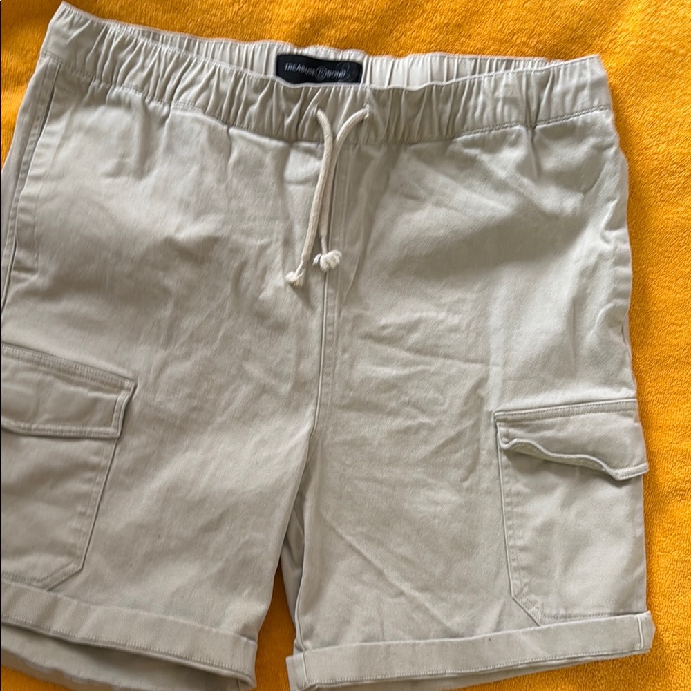 Urban Pipeline Tan Cargo Shorts for Men